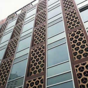 Aluminum single board with copper-like wire finish