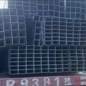 黑色方形和矩形钢管