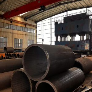 Large metal cylinders / pipe fittings /