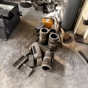 Heavy-wall steel pipe / sleeve-type parts /