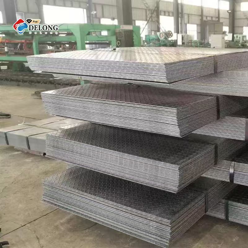 Stainless Steel Checkered Plate / Diamond Tread Anti Slip Plate 201 304 316L 4 Anti-slip stainless steel checkered plate for workshop floors and platforms